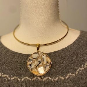 Beautiful ‘Pearl’ Necklace